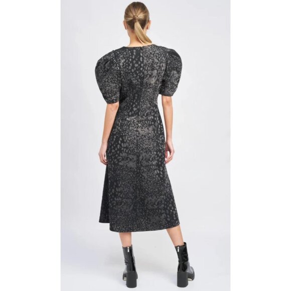 En Saison Harlow Midi Dress Size S Black Animal Print Acid Wash Denim NWT - Picture 2 of 12